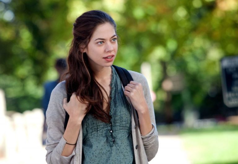 Analeigh Tipton Bio, Facts, Dating,Boyfriend, Married, Family, Height