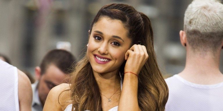 Ariana Grande Height, Weight, Dress and Shoe Size