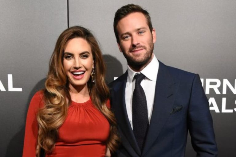 Armie Hammer Wife, Gay, Height, Weight, Body Measurements, Net Worth 