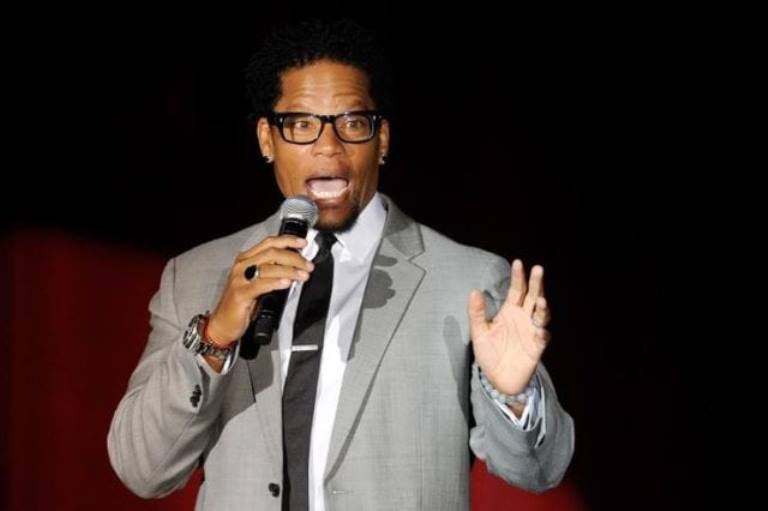 D.L Hughley Wife, Son, Daughter, Family, Age, Height, Bio