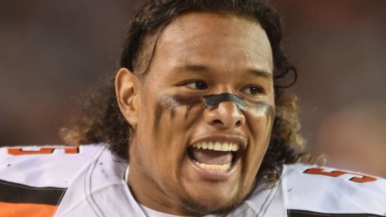 Danny Shelton – Bio, Married, Wife, Brother, Family, Height, Weight