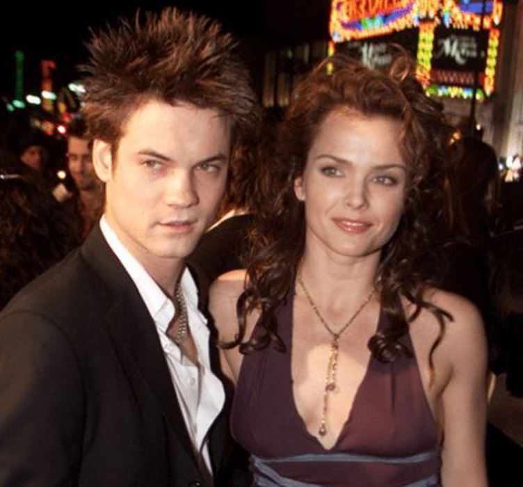 A Close Look Into Dina Meyer’s Personal Life, Career Achievements and Net Worth