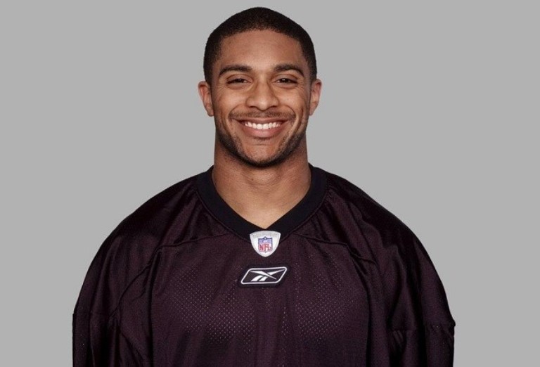 10 NFL Players You Never Knew Were Gay