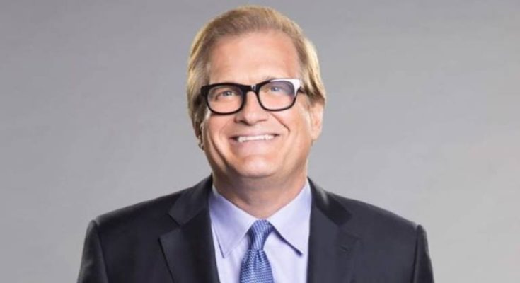 Is Drew Carey Married or Gay, Who is The Wife or Girlfriend, Net Worth, Salary
