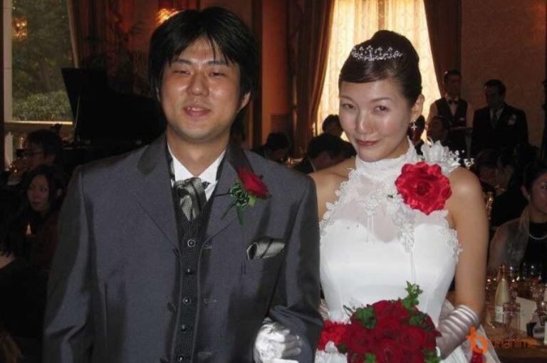 Who Is Eiichiro Oda Wife, Chiaki Inaba? His Kids, Age, and Biography 