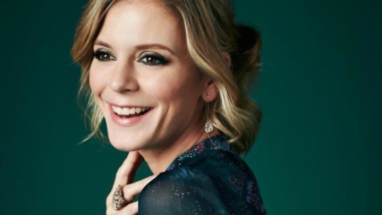 Is Emilia Fox Married, Who Is The Partner or Husband? Daughter and Family
