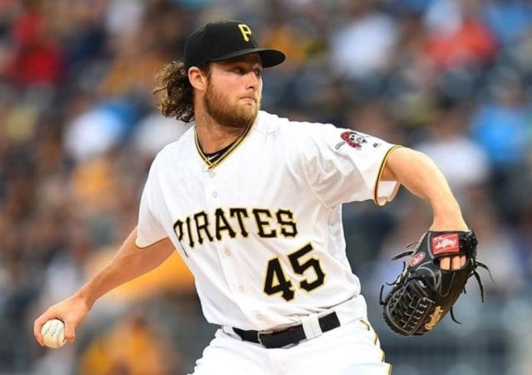 Gerrit Cole Wife (Amy Crawford), Salary, Height, Weight, Girlfriend