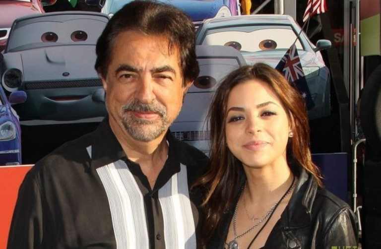 Gia Mantegna – Bio, Height, Parents, Family, Net Worth, Other Facts