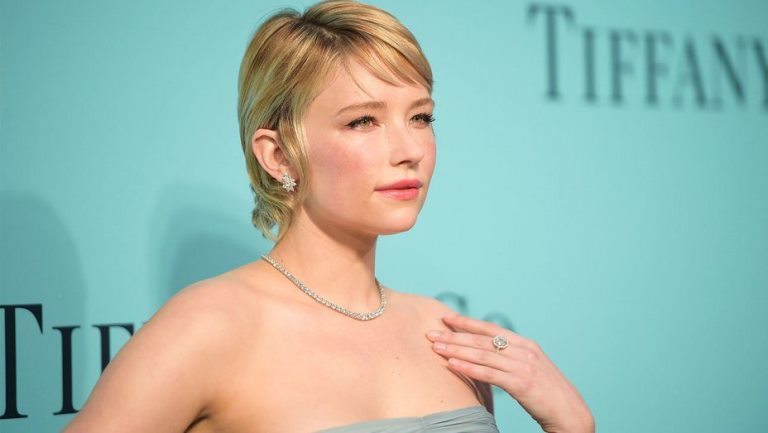  Haley Bennett Bio, Husband, Feet, Family and Quick Facts