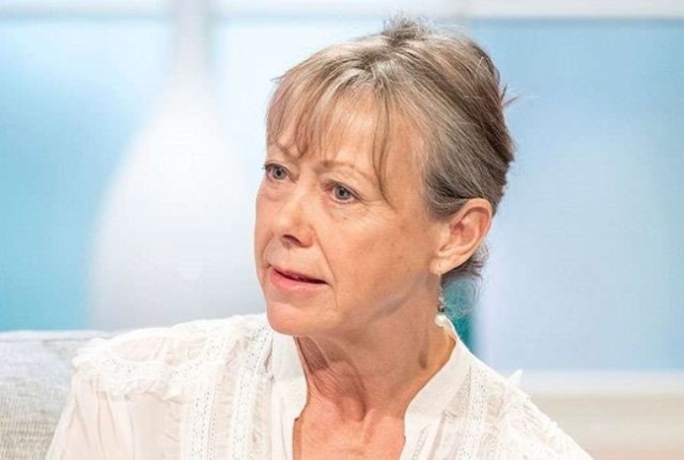Who Is Jenny Agutter? 5 Quick Facts About The British Actress