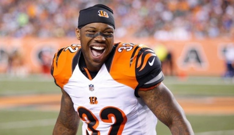 Who Is Jeremy Hill? Height, Weight, And Other Facts About The NFL Player