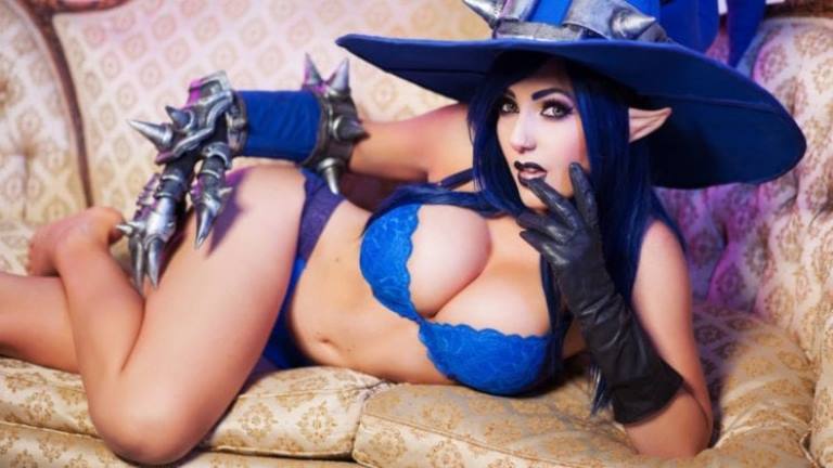 Who Is Jessica Nigri? Here Are Facts To Know About The Promotional Model