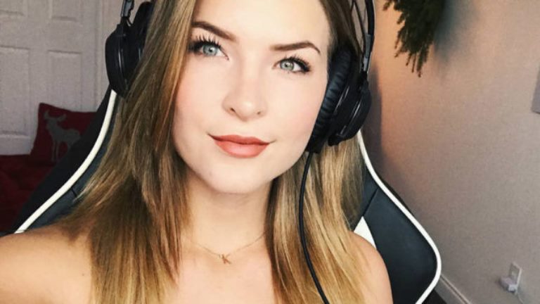 Kittyplays – Biography, Age, Height, Boyfriend and Other Facts