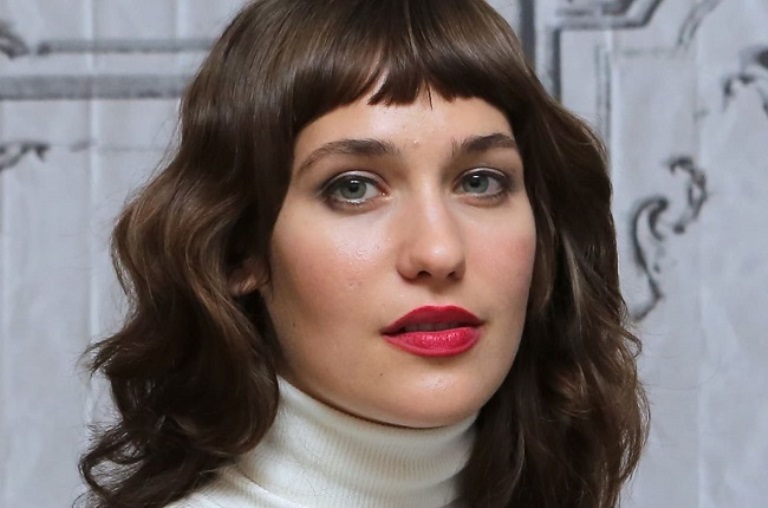 Lola Kirke – Height, Age & Other Facts About The Actress