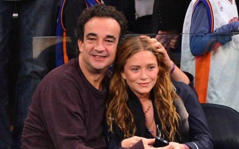 Mary-Kate Olsen Husband, Net Worth, Age, Height And Her Twin Ashley Olsen
