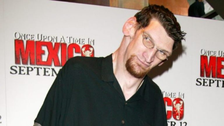 Matthew McGrory – Bio, Height, Wife, Girlfriend, All About The Actor