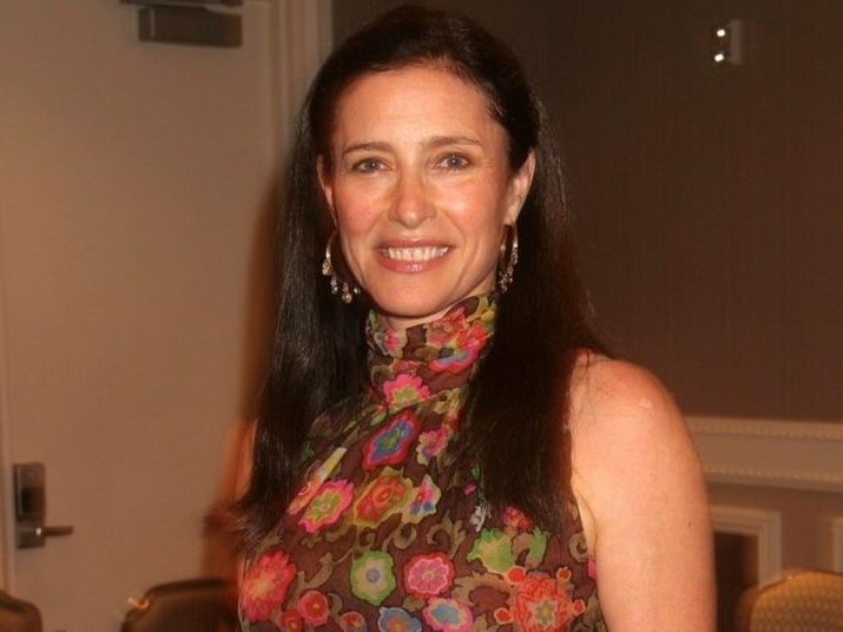 5 Lesser Known Facts About Mimi Rogers – Tom Cruise’ Ex-Wife