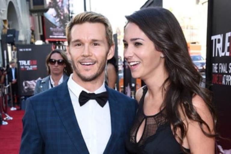 Is Ryan Kwanten Married To A Wife Or Is He Gay? His Age, Height, Bio 