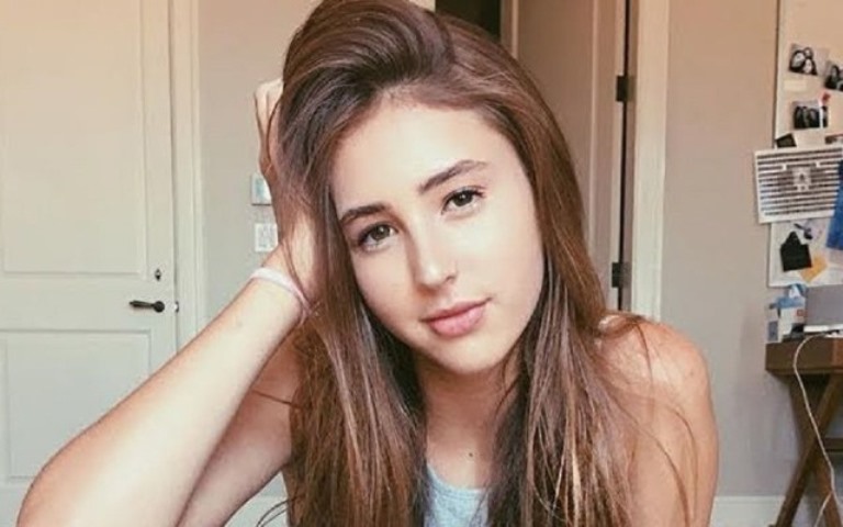 Scarlet Rose Stallone – Bio, Age, Facts About Sylvester Stallone’s Daughter