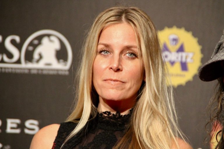 Who Is Sheri Moon Zombie, Rob Zombie’s Wife? 6 Facts You Should Know