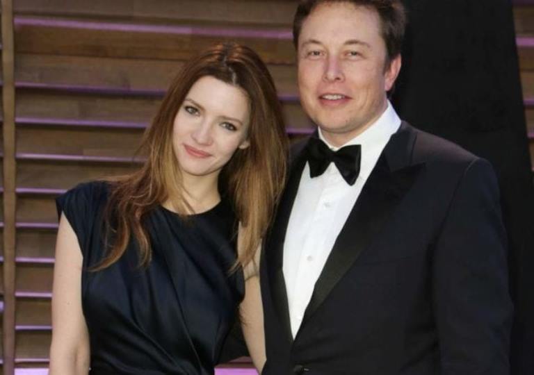 Who is Elon Musk Dating: A Guide To All The Girlfriends He Has Dated or Married