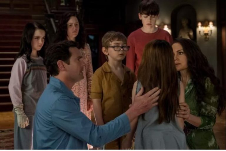 When Will The Haunting Of Hill House Season 2 Return And Who Will Be Cast?