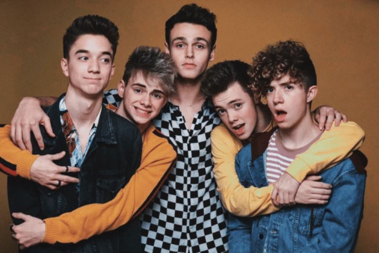 Who Is Zach Herron? Does He Have A Girlfriend? His Age and Height