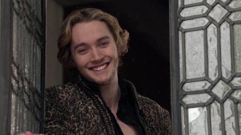 Who Is Toby Regbo? His Biography, Dating, Girlfriend, Height, Is He Gay?