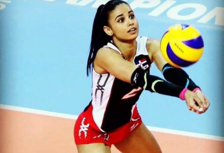 Who Is Winifer Fernandez? Her Age, Height, Her Volleyball Career