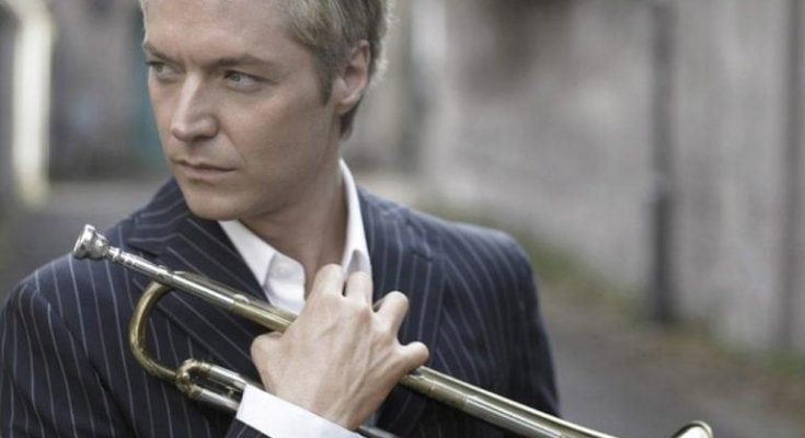 Is Chris Botti Married, Who Is His Wife? His Family And Personal Life