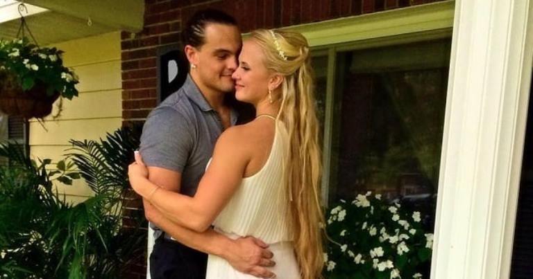 Who is Bo Dallas Wife, Is He Dead or Alive? Sister, Brother, Family, Age, Height 