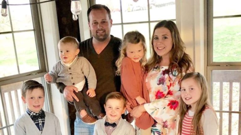 What Is Josh And Anna Duggar’s Net Worth & What Do They Do For A Living?
