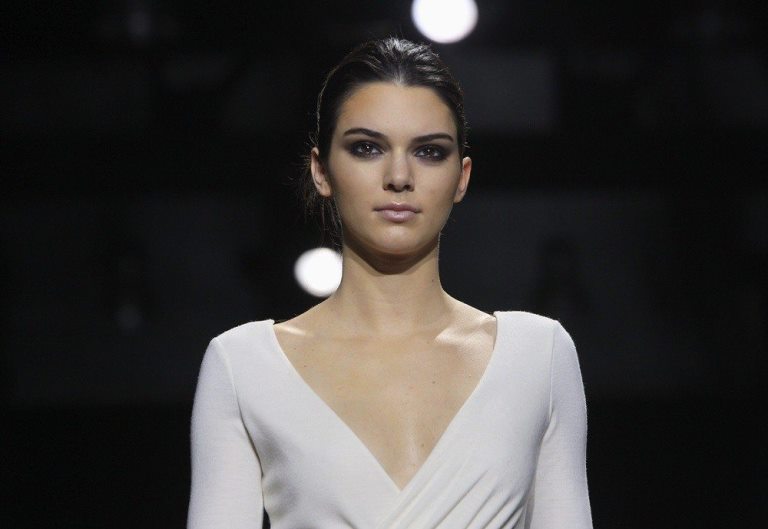 Kendall Jenner’s Age, Boyfriend, Pregnancy And Car