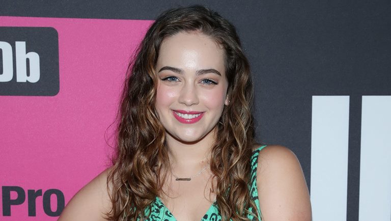 Mary Mouser Bio, Height, Siblings, Family, Other Facts You Need To Know