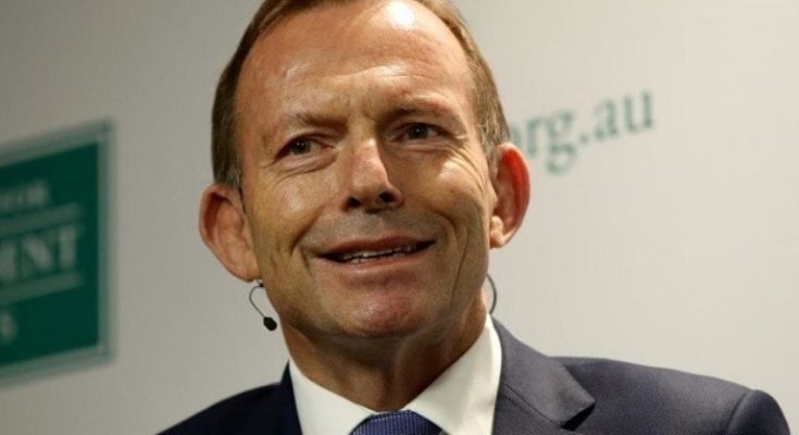 Tony Abbott – Biography, Net Worth, Daughters, Wife and Family Life
