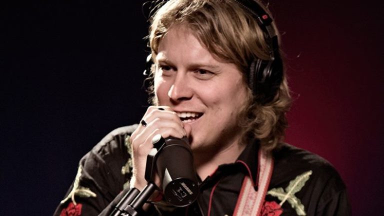 Ty Segall – Bio, Girlfriend, Wiki, Wife, Facts About The Instrumentalist