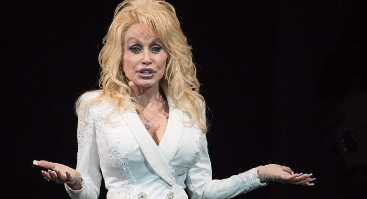 Dolly Parton Husband, Net Worth, Siblings, Age, Body, Children, Family