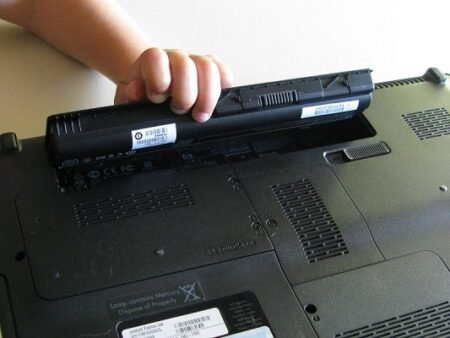 Cara Cek Kondisi Baterai Laptop Biar Tetap Awet dan Nggak Tiba-Tiba Drop