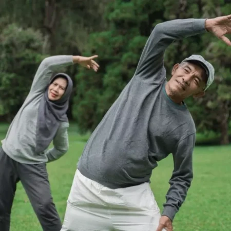 Panduan Olahraga untuk Lansia Supaya Tetap Sehat dan Aktif