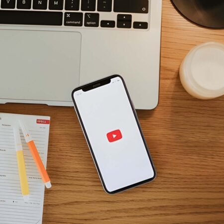 Stop Distraksi! Cara Efektif Blokir YouTube dan Sosmed Saat Jam Kerja di Kantor