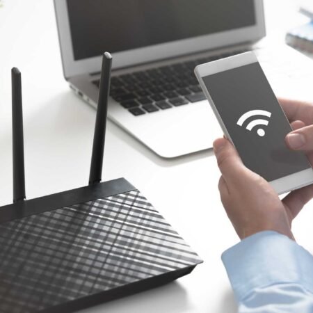 Cara Memperkuat Sinyal WiFi Biar Internet Ngebut Tanpa Drama