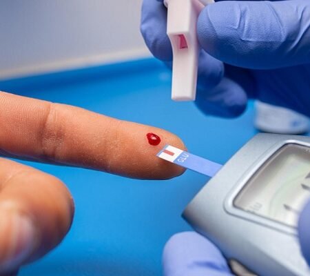 Cara Simpel Mengontrol Gula Darah Biar Tetap Stabil dan Tubuh Lebih Sehat