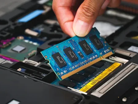 Cara Upgrade RAM Laptop Biar Makin Ngebut, Gak Ribet Kok!