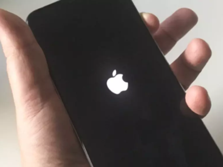 iPhone Sering Restart Sendiri? Nggak Perlu Panik, Ini Cara Biar Balik Normal Lagi