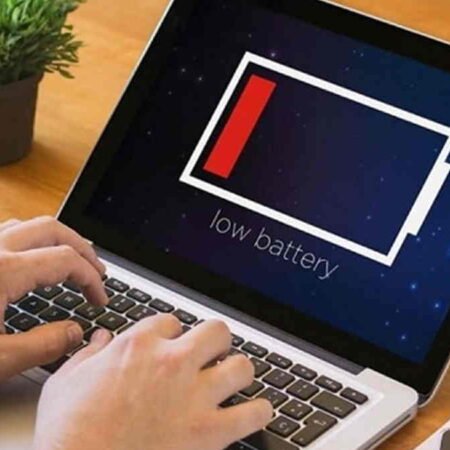 Baterai Laptop Cepat Habis Saat di Luar? Coba Cara Simpel Ini Biar Lebih Awet