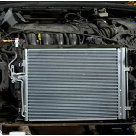 Radiator Mobil Bocor? Jangan Panik, Begini Cara Mengatasinya Sebelum Mesin Overheat