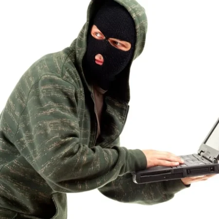 Jangan Panik Dulu! Cara Melacak Laptop yang Hilang dengan Mudah