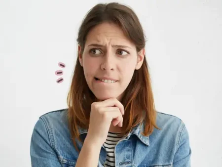Stop Gigit Bibir! Ini Cara Mudah Menghilangkan Kebiasaan Buruk Ini