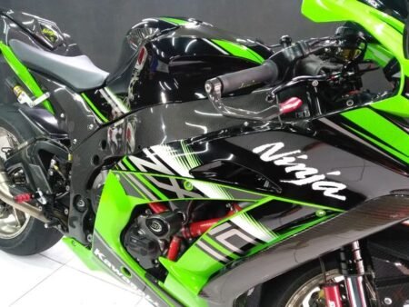 Cara Merawat Bodi Motor Biar Tetap Kinclong, Bersih, dan Awet