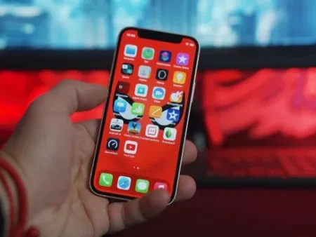 Trik Ubah Tulisan di iPhone Jadi Aesthetic Tanpa Jailbreak, Ternyata Caranya Mudah